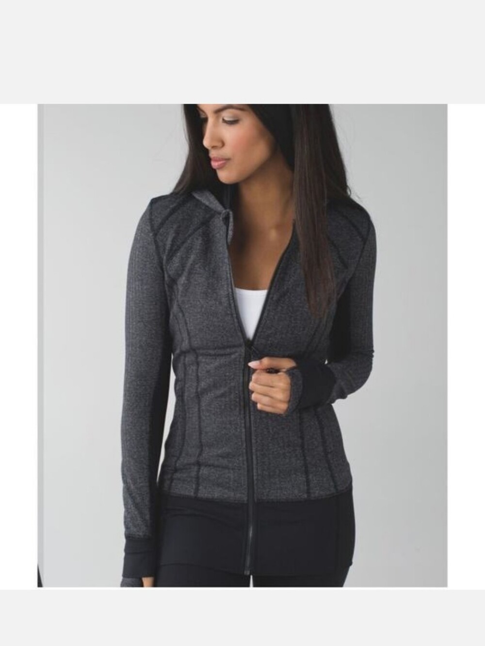 Lululemon daily practice jacket Size 4.